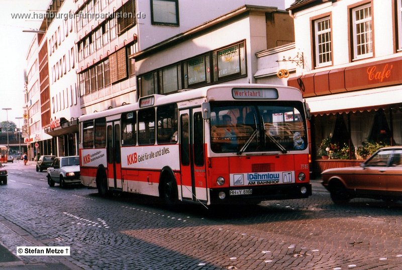 01) 7513-21,VHH,SM.jpg